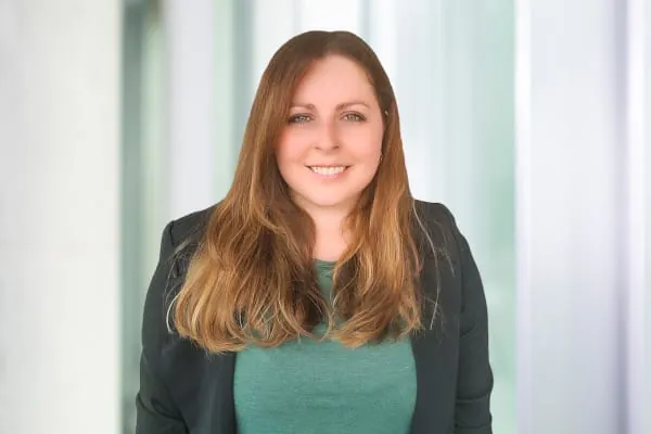 Patrizia Bengel M. Eng., Head TGA Strategie & Entwicklung bei ATP architekten ingenieure, langj&auml;hrige Expertise in Geb&auml;udetechnik mit Schwerpunkt smarte Automatisierung und Prozessoptimierung, Gastdozentin an der Hochschule M&uuml;nchen.