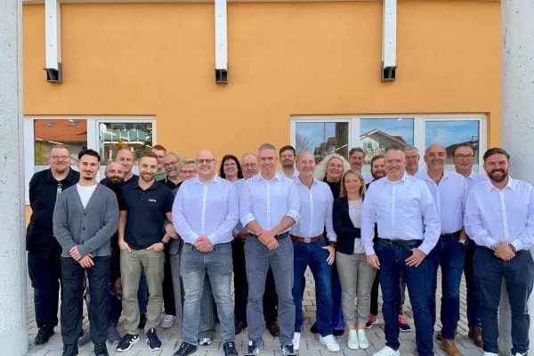 Im Verlauf der strategischen Neuausrichtung baut Meltem den eigenen Vertrieb im Innen- und Außendienst aus.