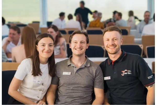 Team Merlin Technology Germany: Account Selma Sahanic, Office Manager Amer Sahanic, Projekt & Sales Engineer Daniel Overhamm (v. l.).