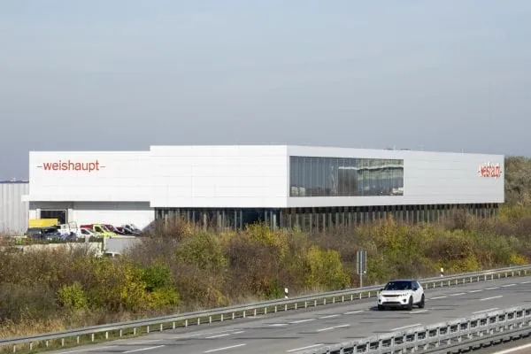 Die neue Weishaupt Niederlassung Leipzig liegt direkt an der A9.