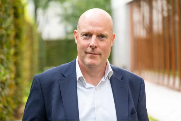 Frank Ernst, Gesch&auml;ftsf&uuml;hrer der TGA-Repr&auml;sentanz Berlin, erl&auml;utert, warum ein Verzicht von Geb&auml;udetechnik beim Geb&auml;udetyp E nicht sinnvoll ist.