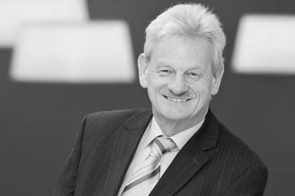 Siegfried G&auml;n&szlig;len (1946 &ndash; 2026): eine pr&auml;gende Figur in der Erfolgsgeschichte von Hansgrohe