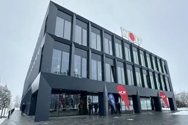 Der Ende Januar er&ouml;ffnete Wolf Campus am Stammsitz in Mainburg.
