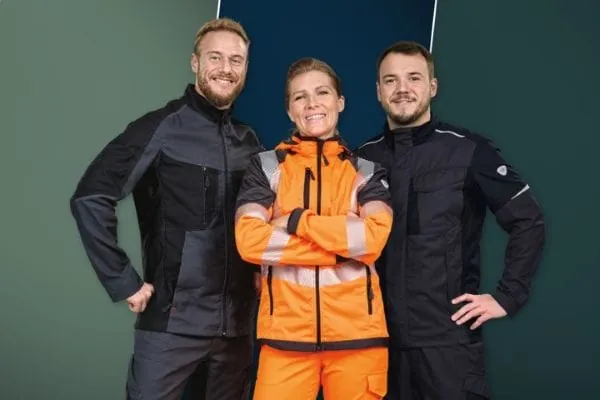 Die Multi Protect Plus und die Multi Protect Plus Hi-Vis ergänzen als normierte Schutzkleidung die Workwear BPlus Green ab sofort im DBL Mietservice.