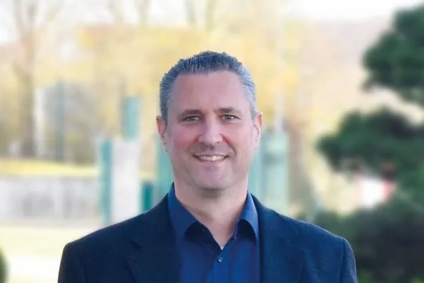 Seit dem 1. April 2026 ist Stefan Deuter-Devand Leiter Service bei SCHELL. 