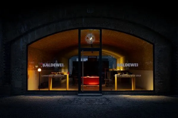 Der neue Kaldewei Brand Space Berlin am Savignyplatz eröffnet am 8. Mai 2026.