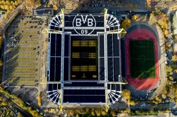 Luftbild Fu&szlig;ball-Stadion Signal Iduna Park
