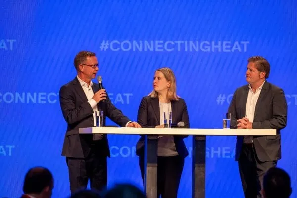 Zu Gast auf der #Connectingheat 2026: Bauministerin Verena Hubertz.