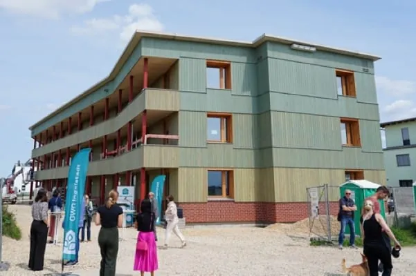 Pilotprojekt E-Gebäude in Ingolstadt kurz vor der Fertigstellung 2025